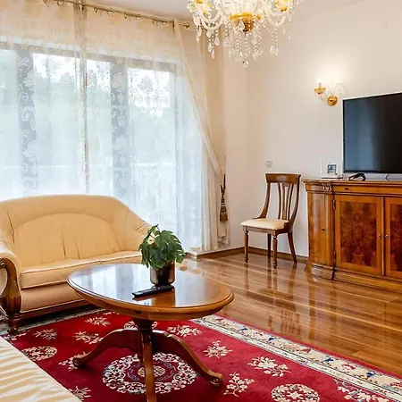 2br Seaside Escape With Parking At Port Palace By Flat Mаnager Апартамент Варна