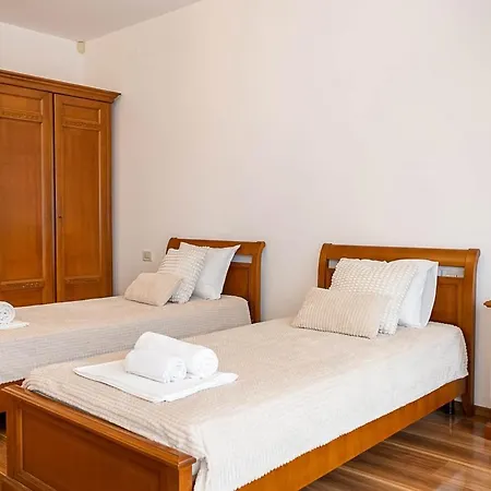 2br Seaside Escape With Parking At Port Palace By Flat Mаnager *