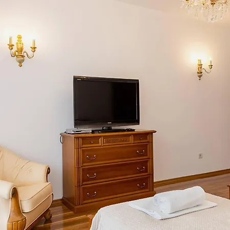 Апартамент 2br Seaside Escape With Parking At Port Palace By Flat Mаnager *